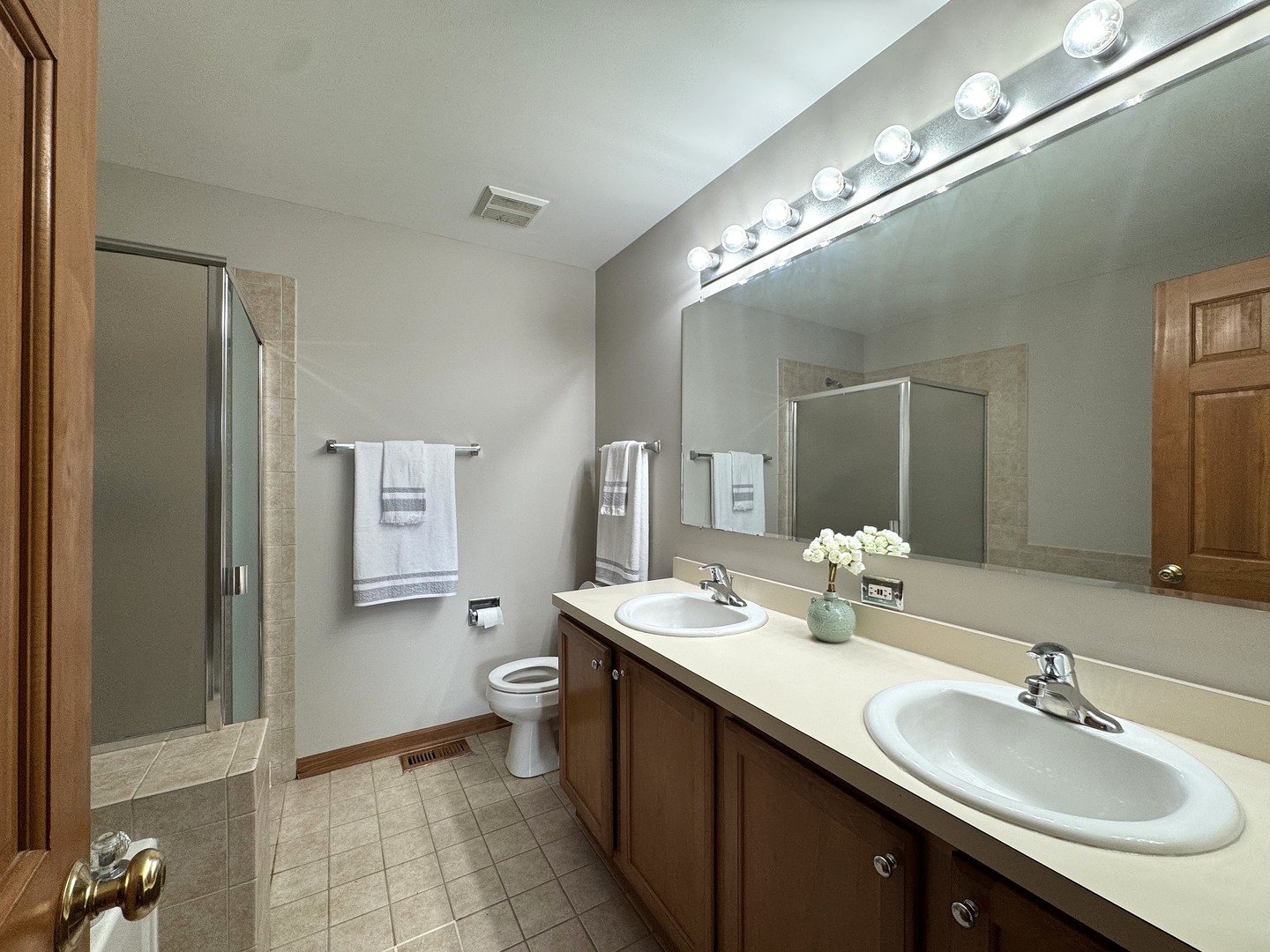 2460 Georgetown Circle Property Photo 14