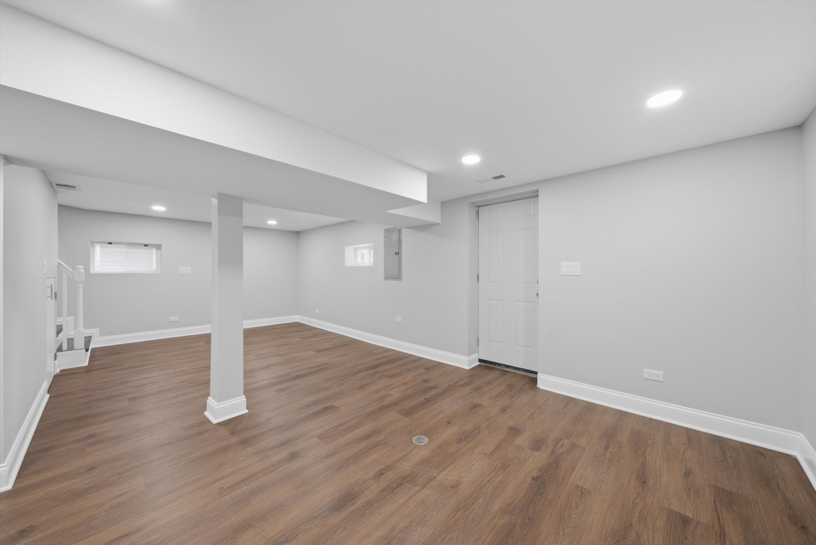 433 W 100th Street Property Photo 29