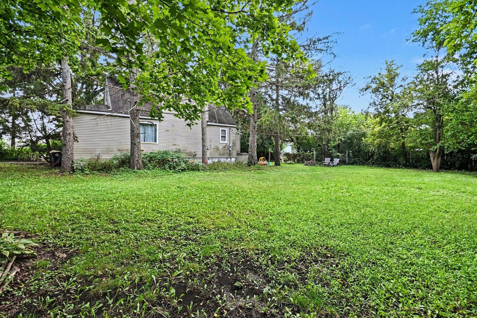 1428 N Cedar Lake Road Property Photo 4