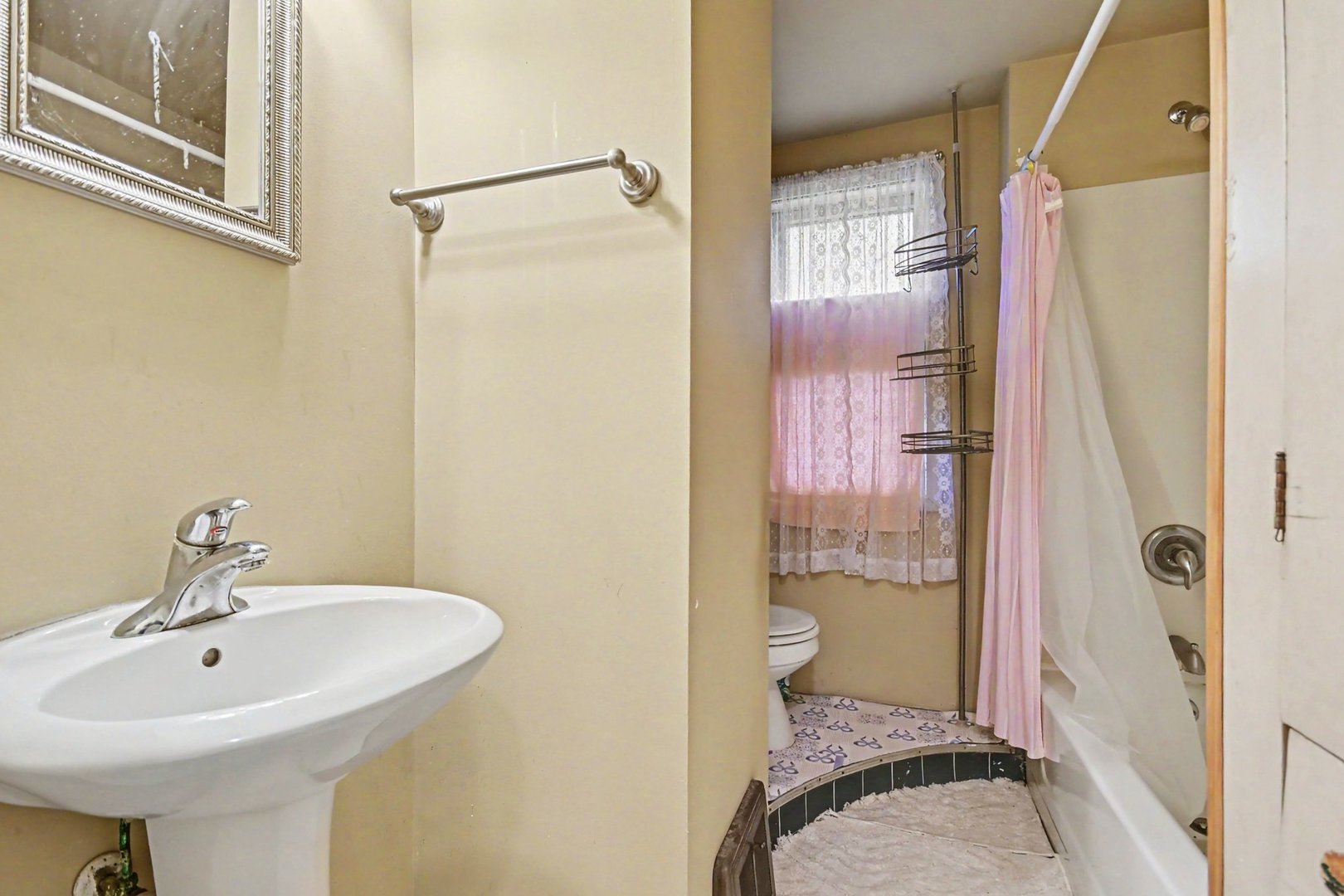 1428 N Cedar Lake Road Property Photo 9