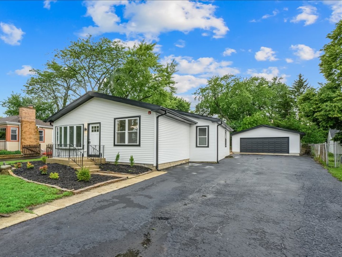 18172 W Twin Lakes Boulevard Property Photo 1