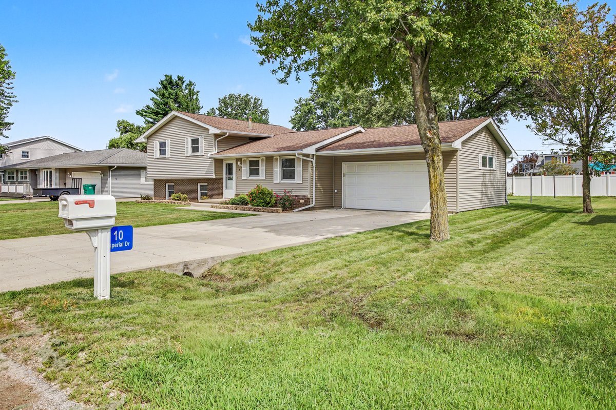 10 Imperial Drive Property Photo 3