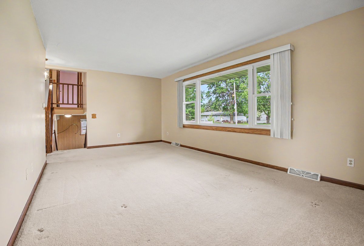 10 Imperial Drive Property Photo 10