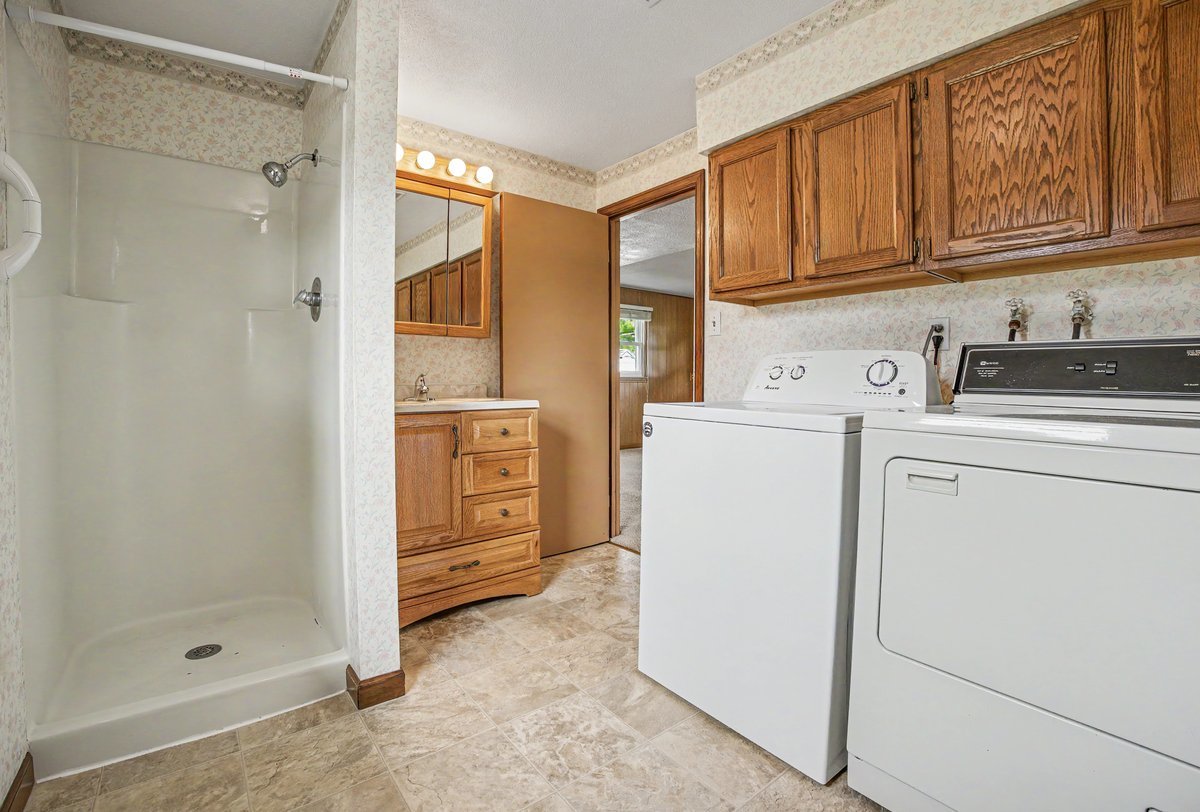 10 Imperial Drive Property Photo 18