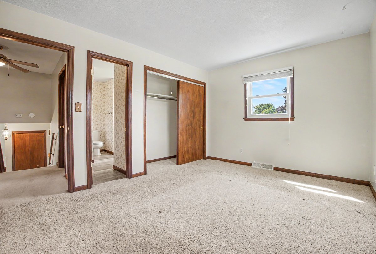 10 Imperial Drive Property Photo 27