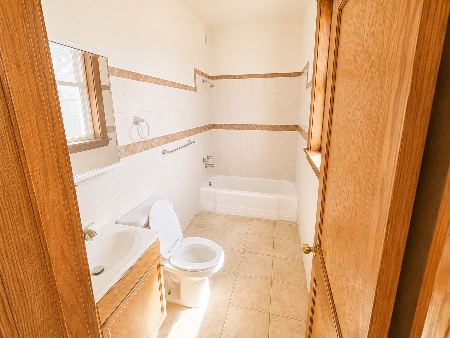1946 N Kimball Avenue 2 Property Photo 6