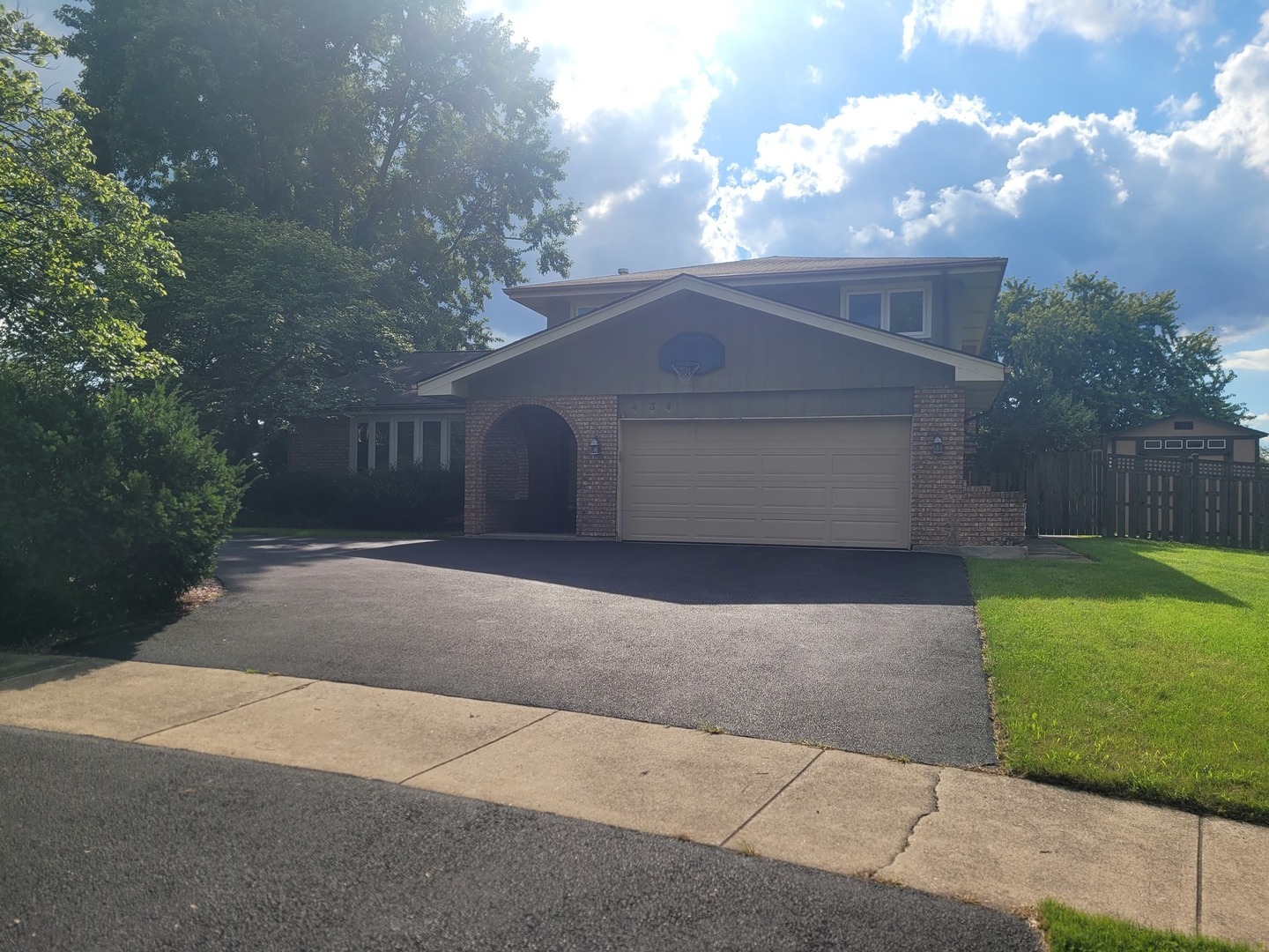 9s434 Allison Court Property Photo 23