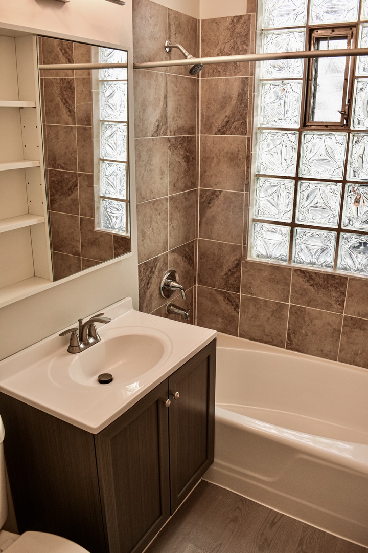1008 Garnett Place 1a Property Photo 16