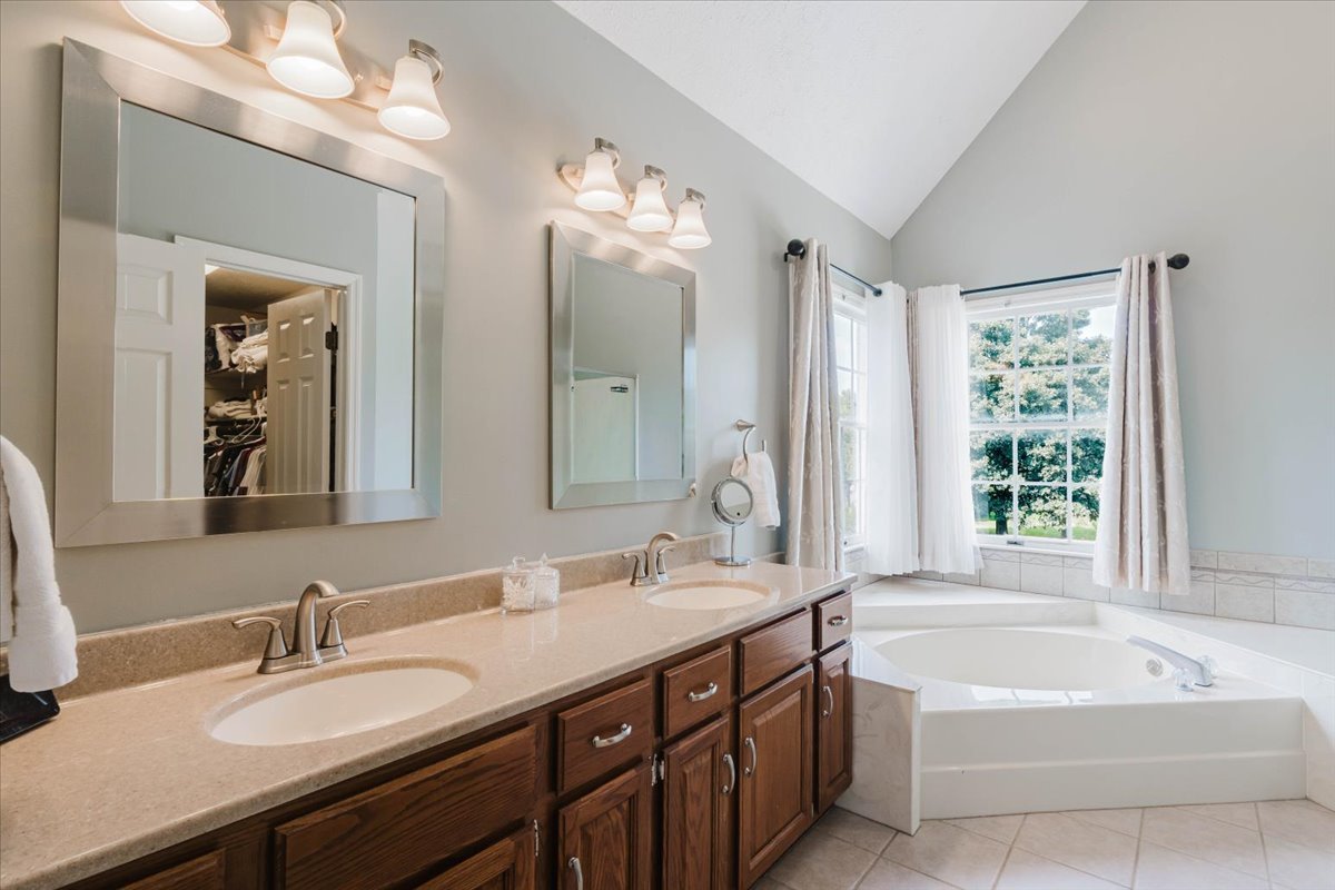 16036 Inverrary Lane Property Photo 28
