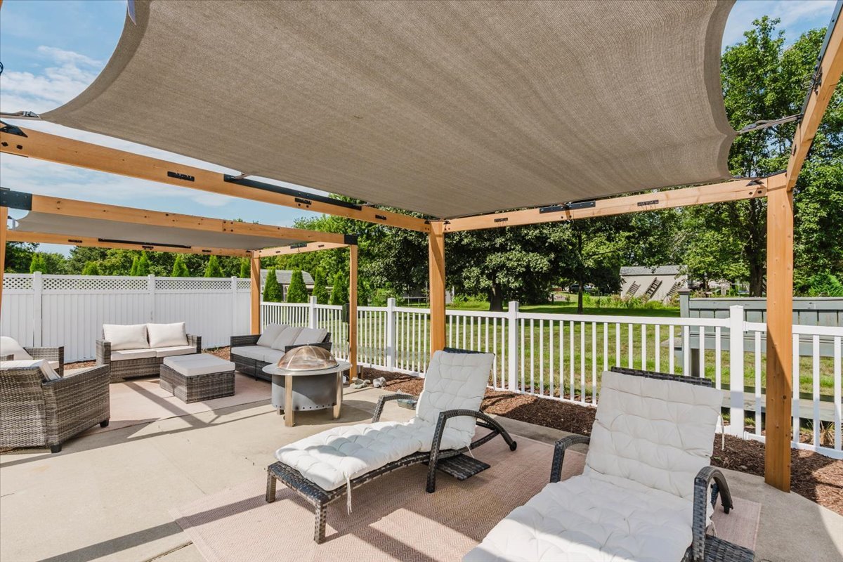 16036 Inverrary Lane Property Photo 47
