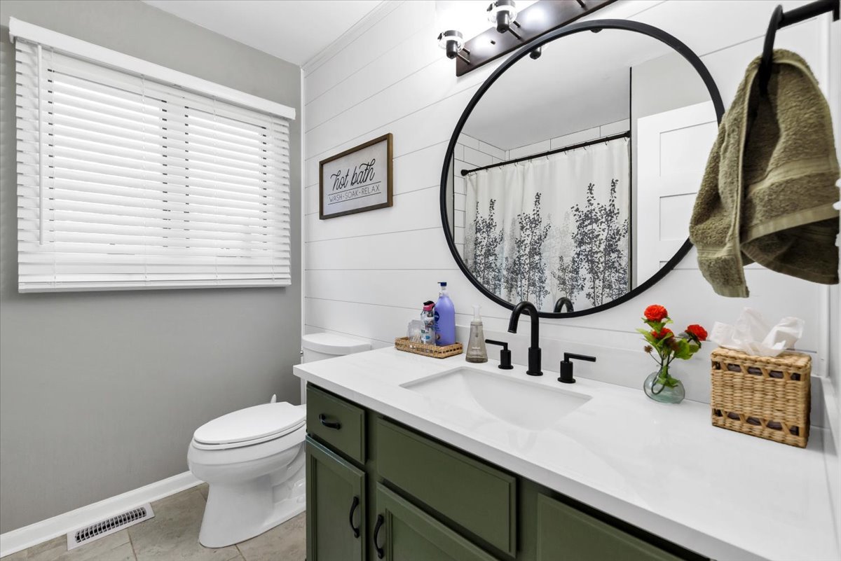 348 Towne Street Property Photo 14