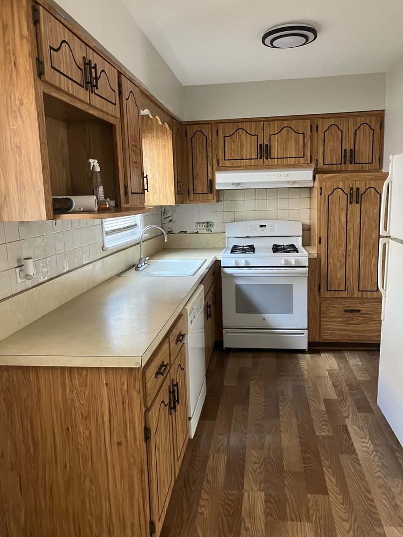 1409 W Le Moyne Street 1409 Property Photo 3