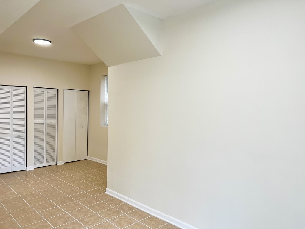 736 N Spaulding Avenue Property Photo 22