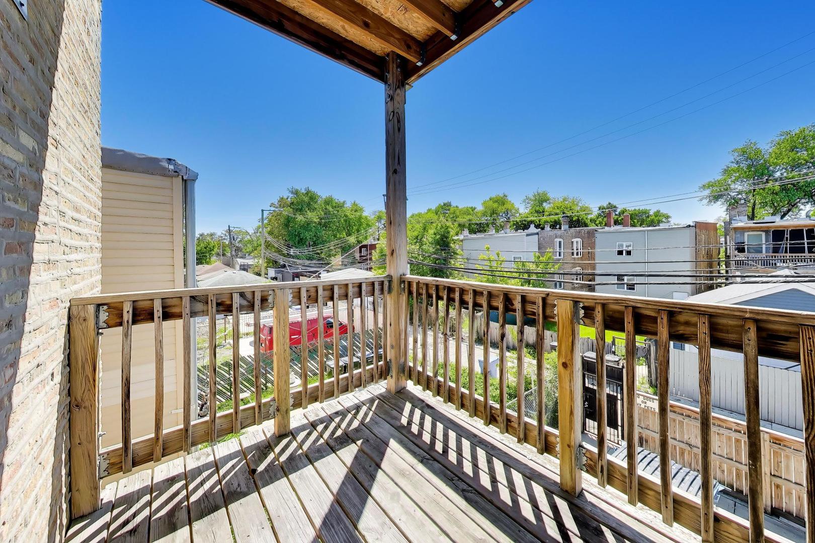 736 N Spaulding Avenue Property Photo 36