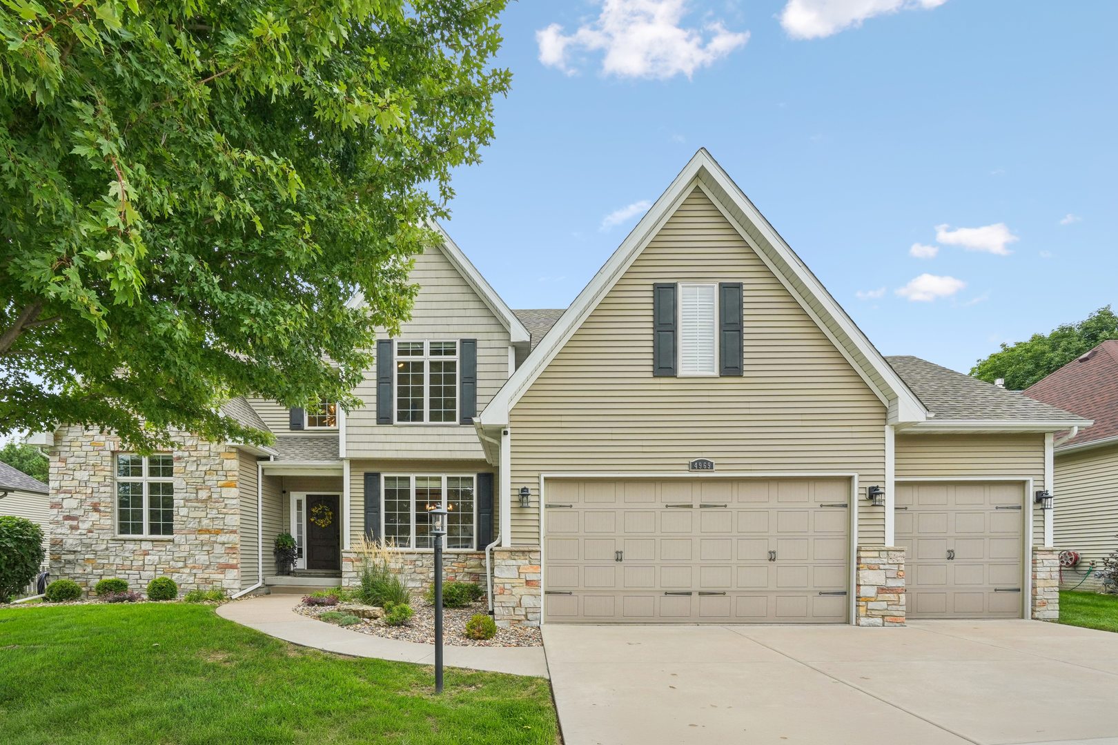 4969 Brittany Court Property Photo 1