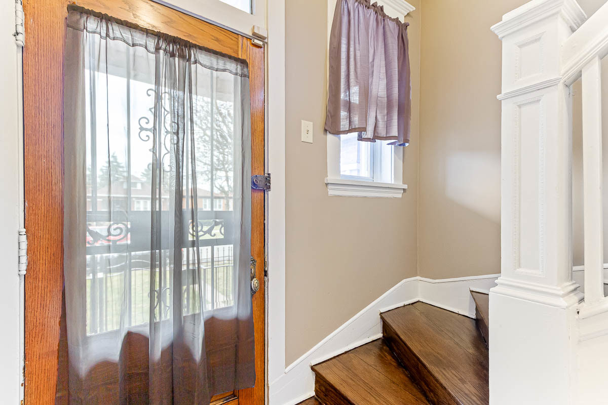 6836 S Michigan Avenue Property Photo 2