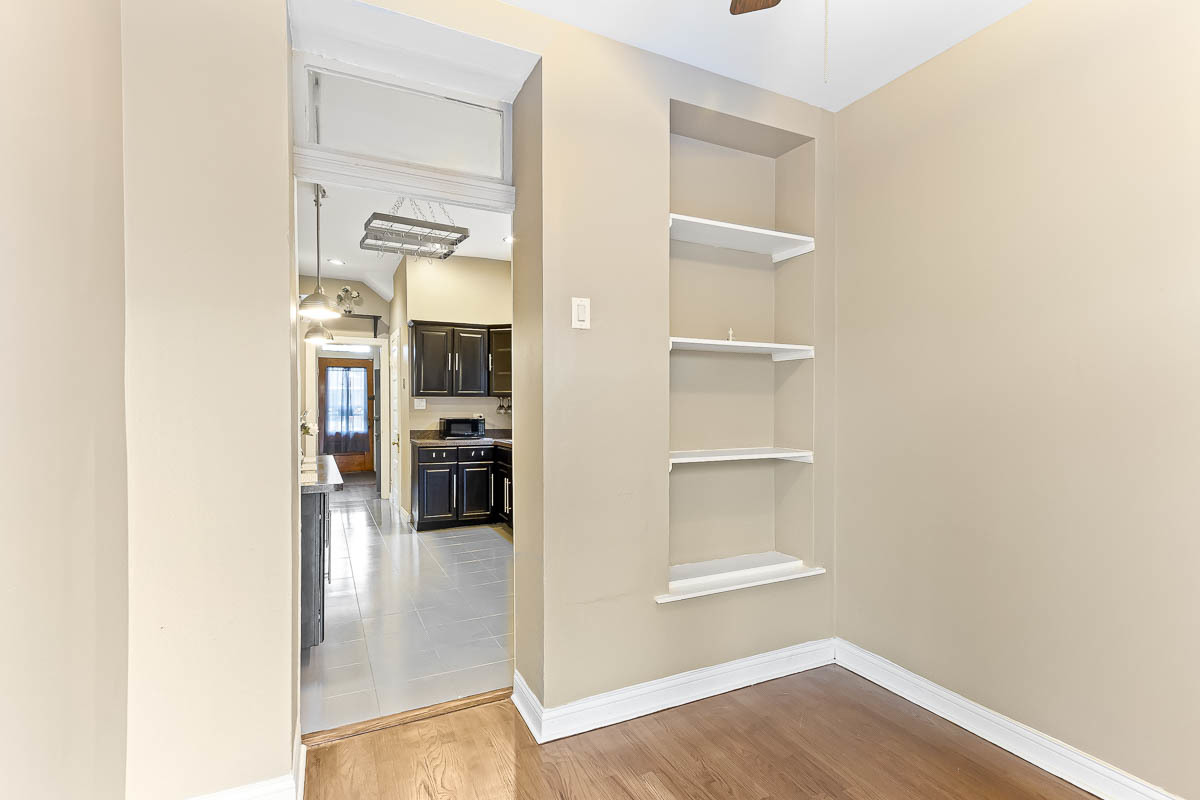 6836 S Michigan Avenue Property Photo 12