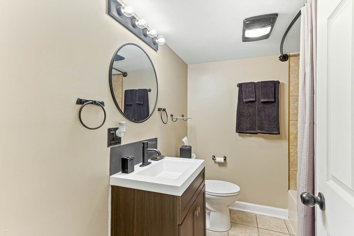 6836 S Michigan Avenue Property Photo 27