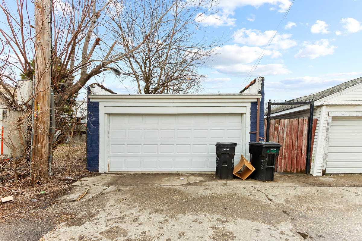 6836 S Michigan Avenue Property Photo 33