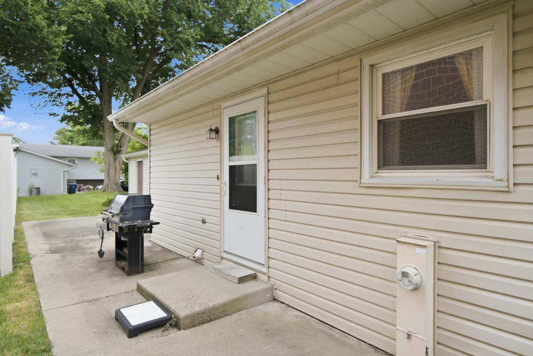 20650 N Florence Avenue Property Photo 7