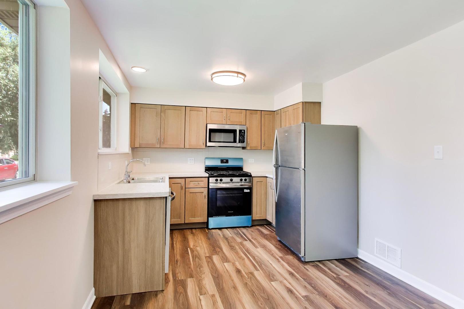 14340 Kostner Avenue Property Photo 8