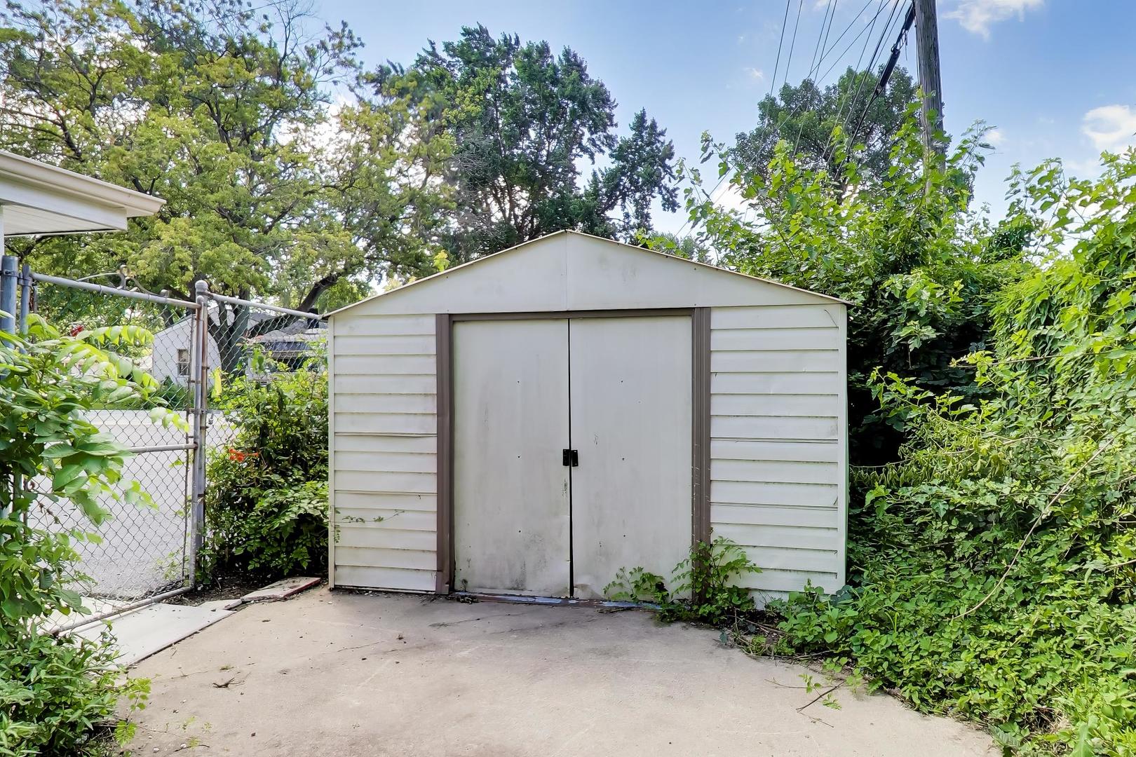 14340 Kostner Avenue Property Photo 37