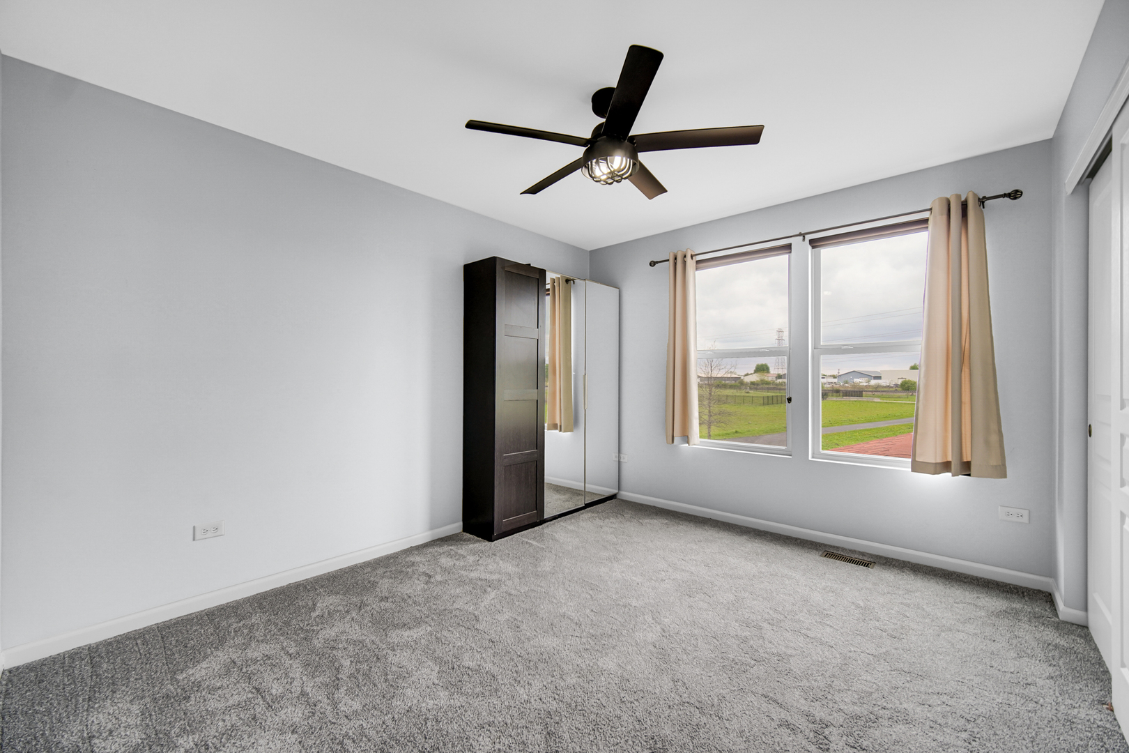 4323 Fraser Circle Property Photo 16