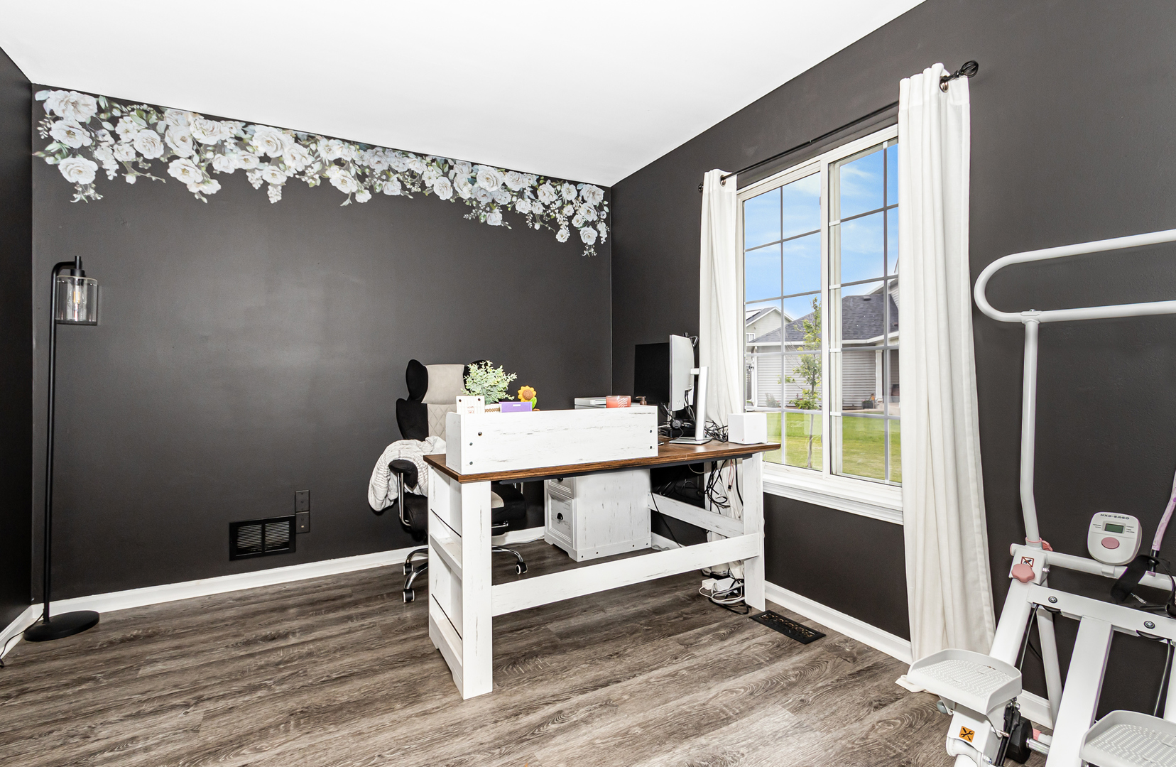 1308 Burns Court Property Photo 13