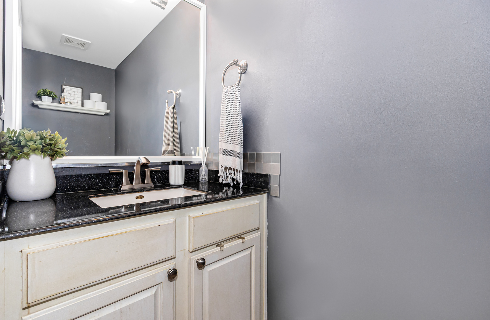 1308 Burns Court Property Photo 21