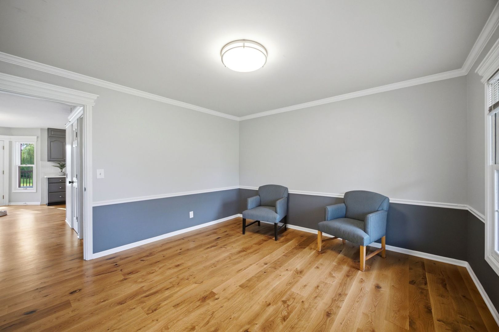 7n660 Cloverfield Circle Property Photo 12