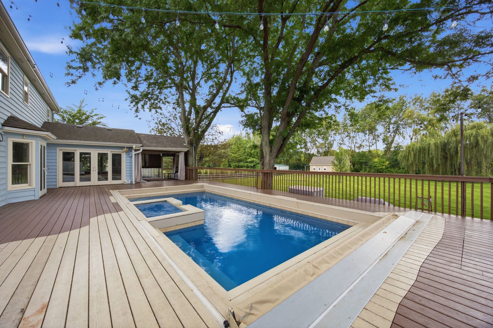 7n660 Cloverfield Circle Property Photo 33
