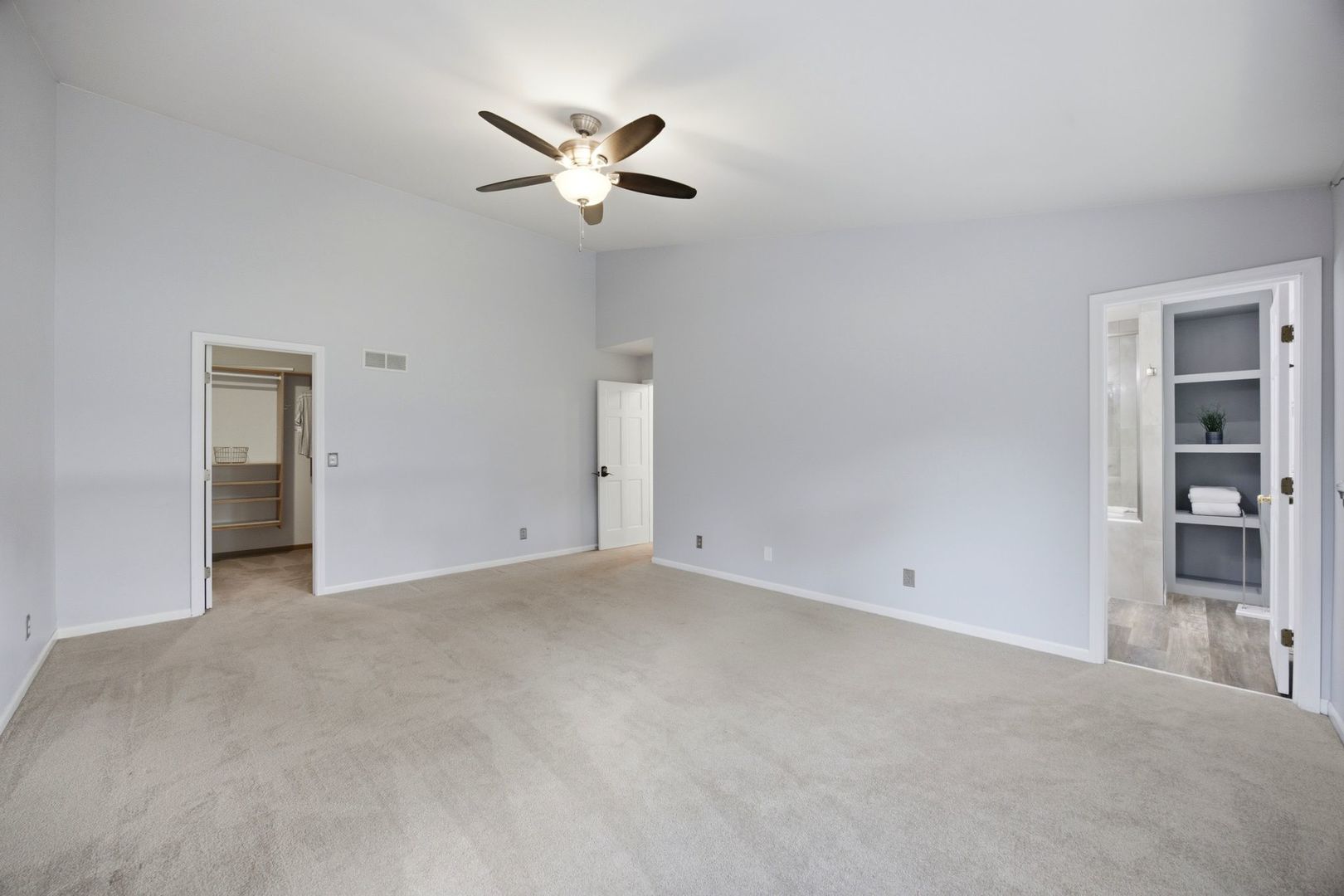 7n660 Cloverfield Circle Property Photo 42
