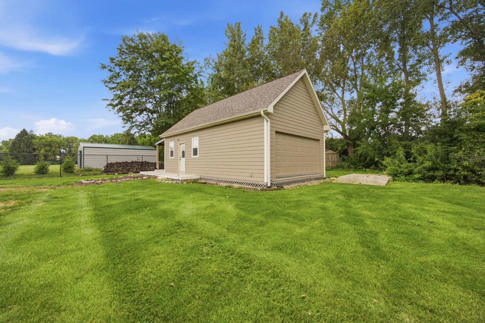 7n660 Cloverfield Circle Property Photo 64