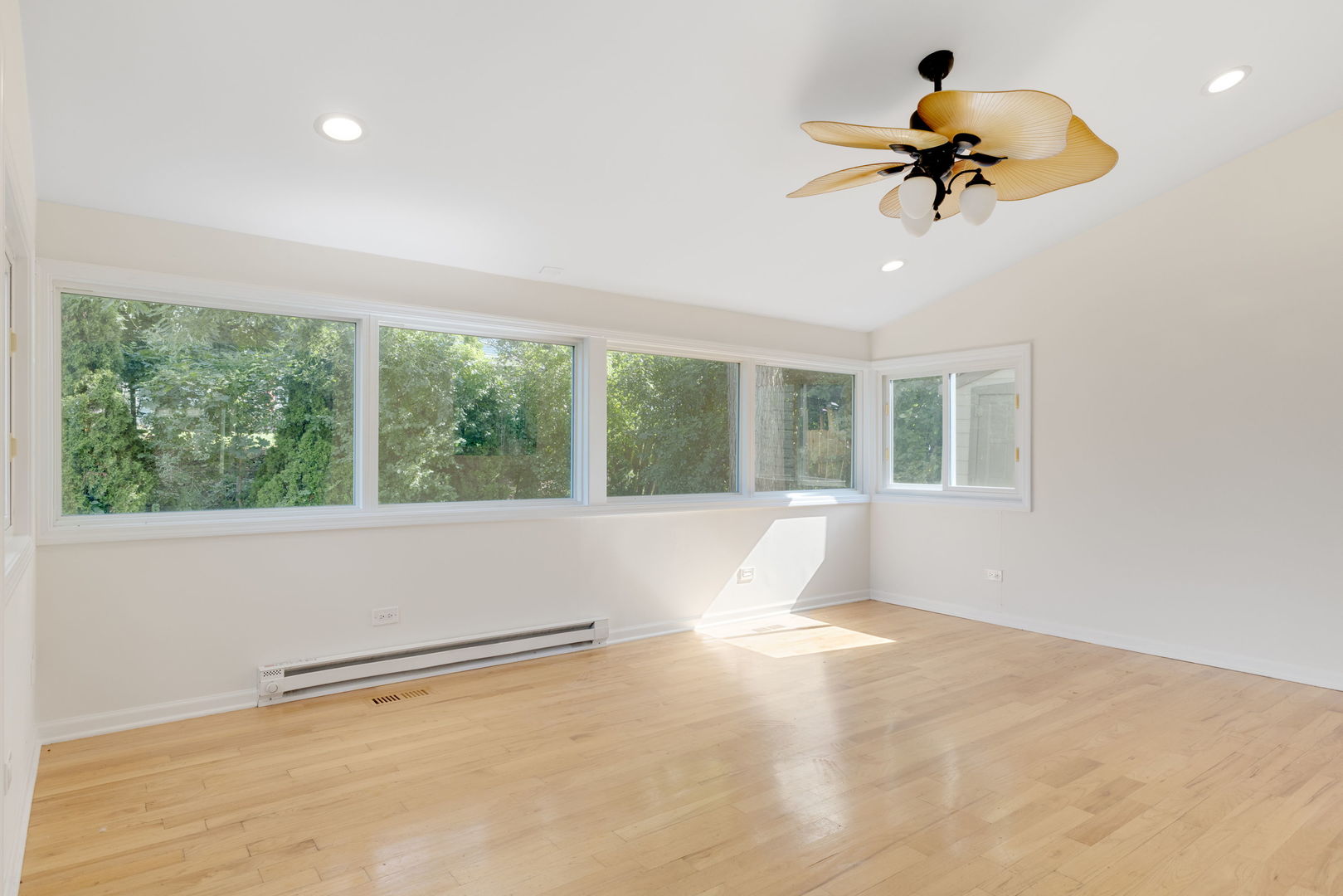 421 Collen Drive Property Photo 11