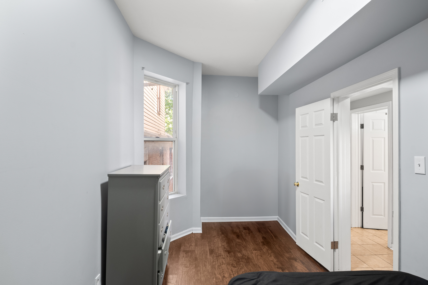 845 N Avers Avenue Property Photo 12