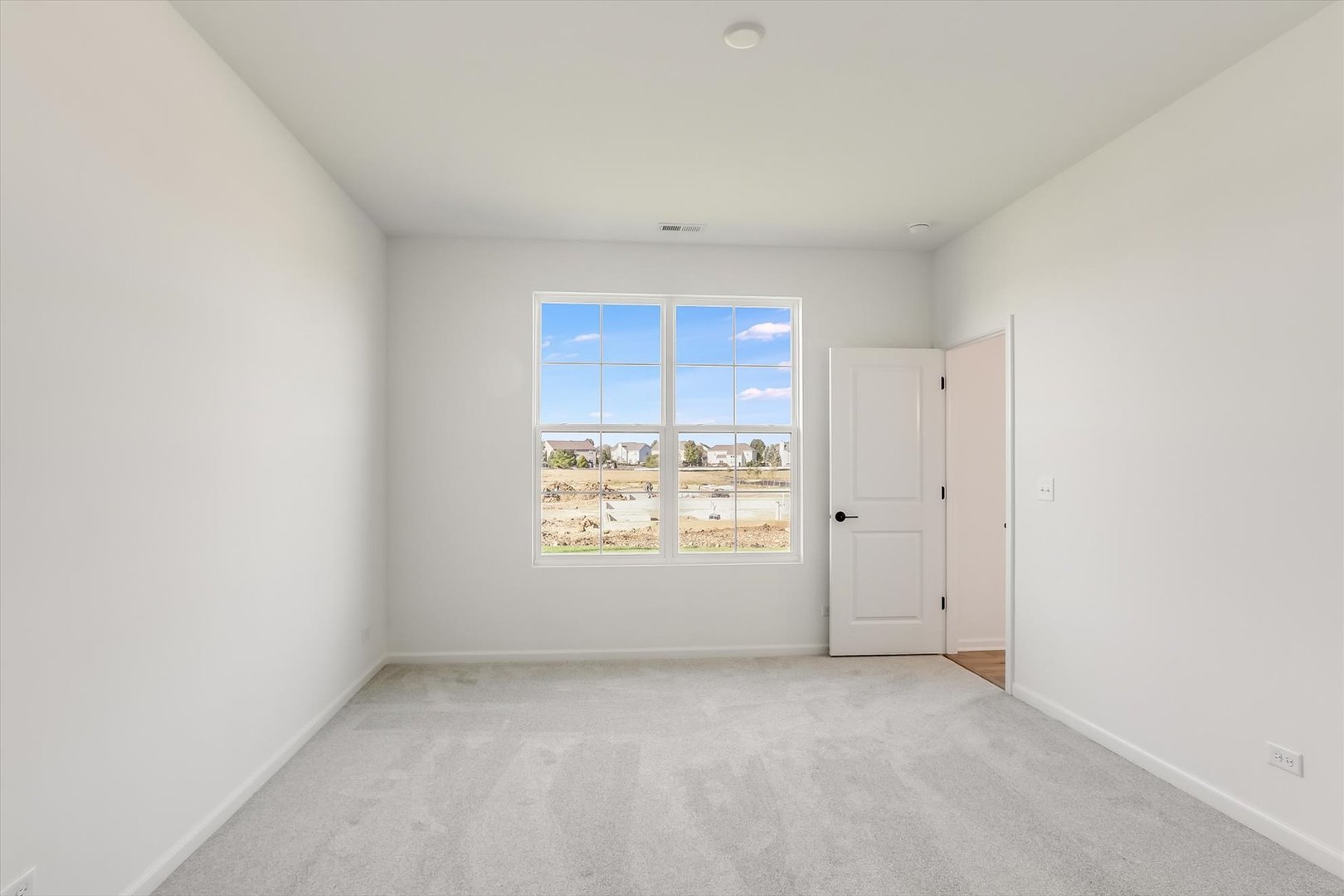 755 Alberta Avenue Property Photo 20