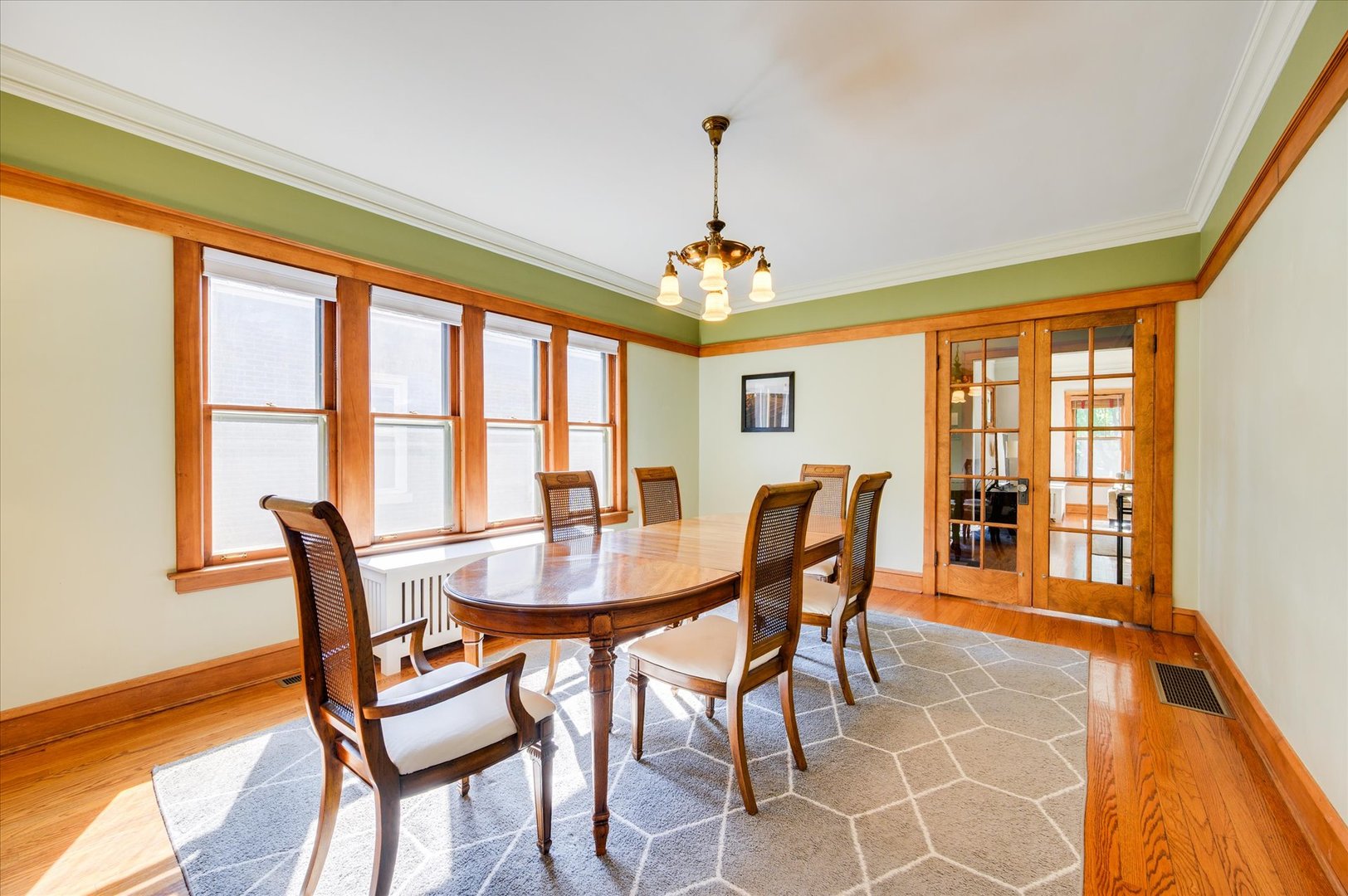 460 Lenox Street Property Photo 8
