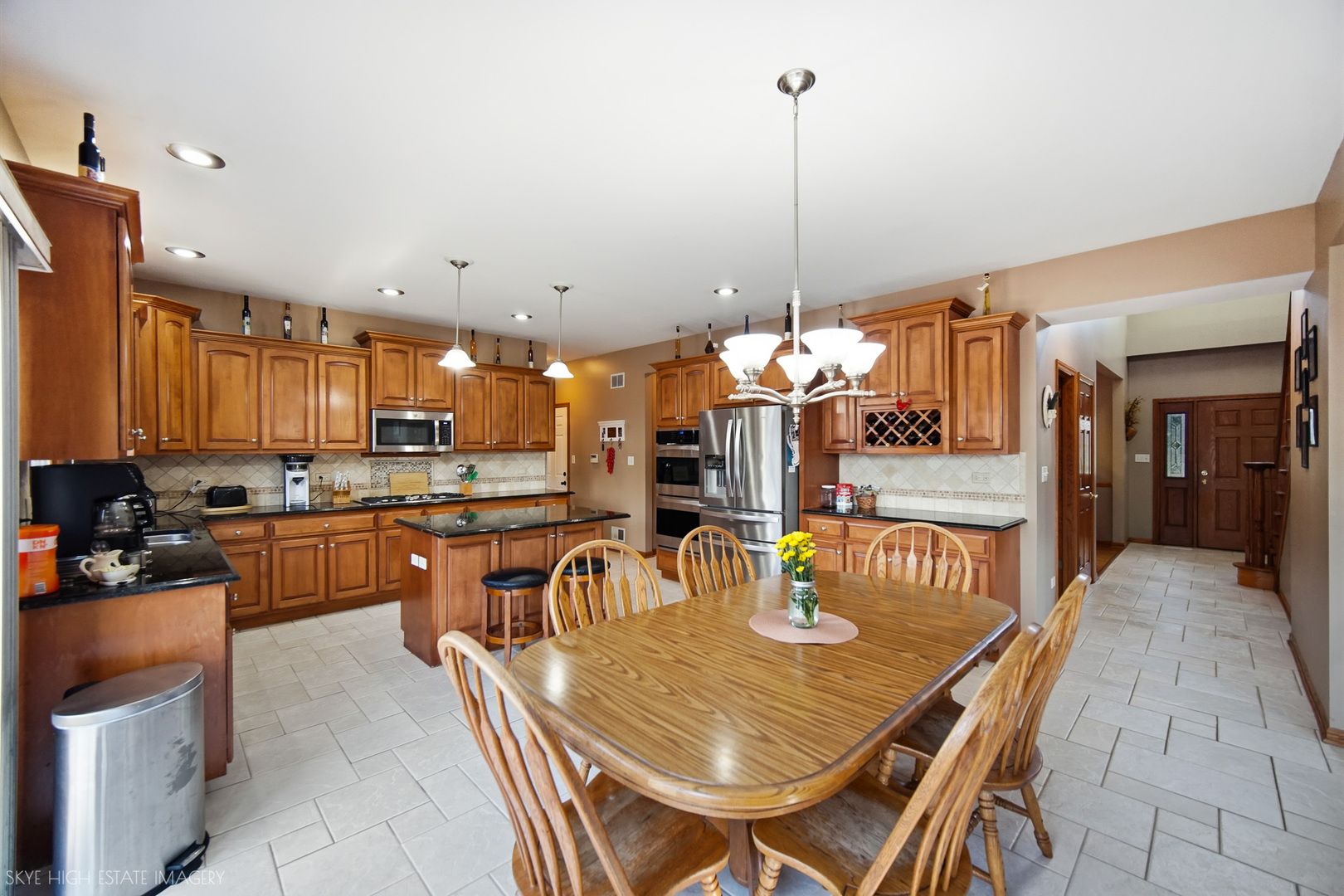 16015 Ridgewood Drive Property Photo 10
