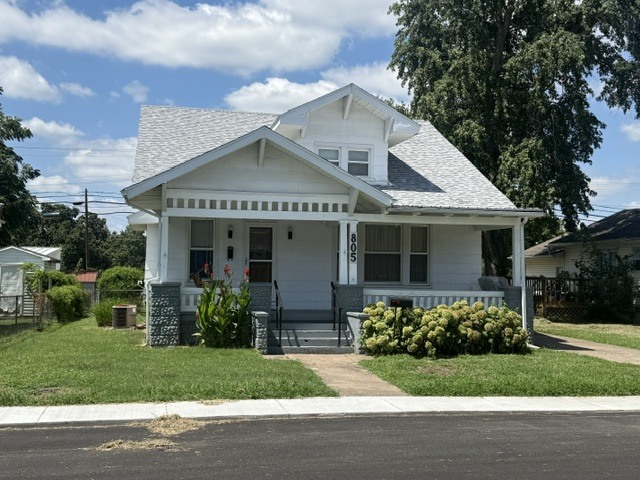 805 S 14th Street Property Photo 1