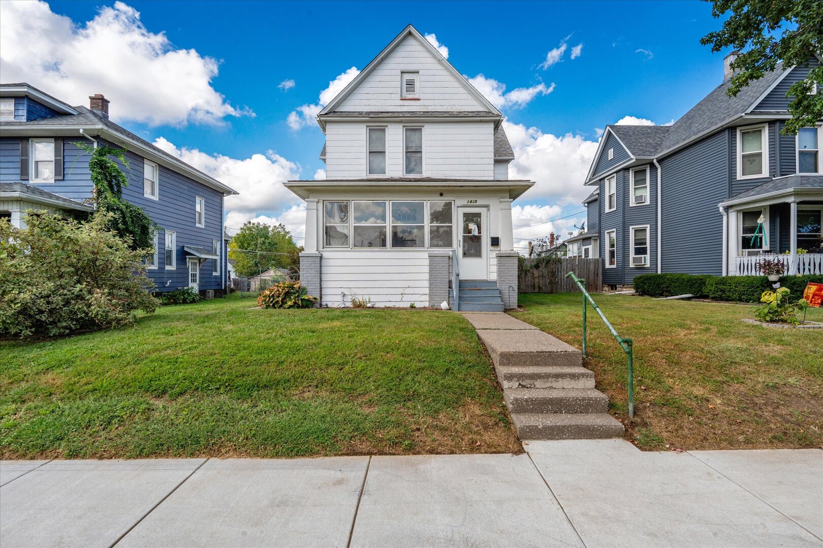 1435 10th Street Property Photo 1