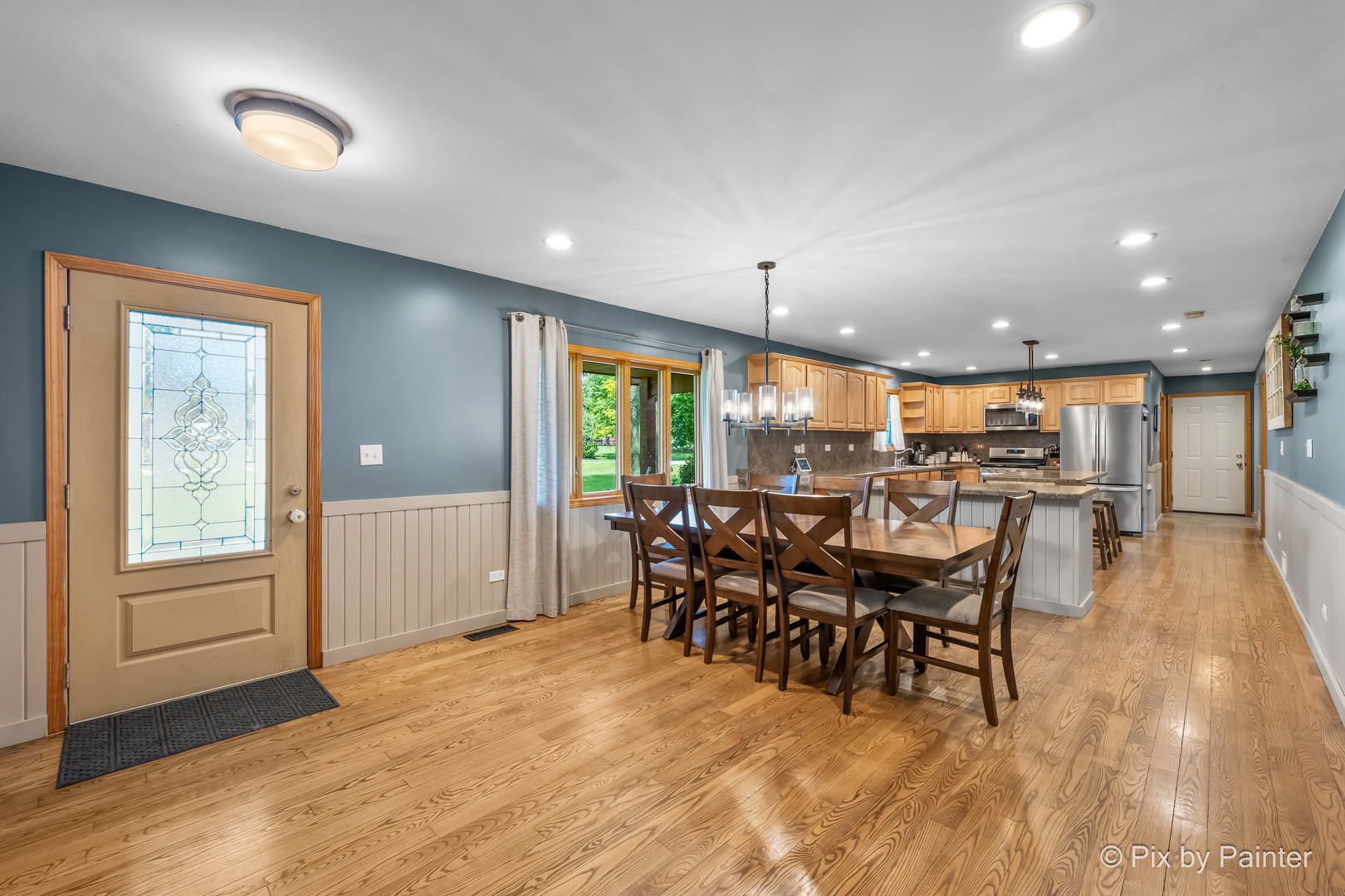 2116 N Pebble Drive Property Photo 7