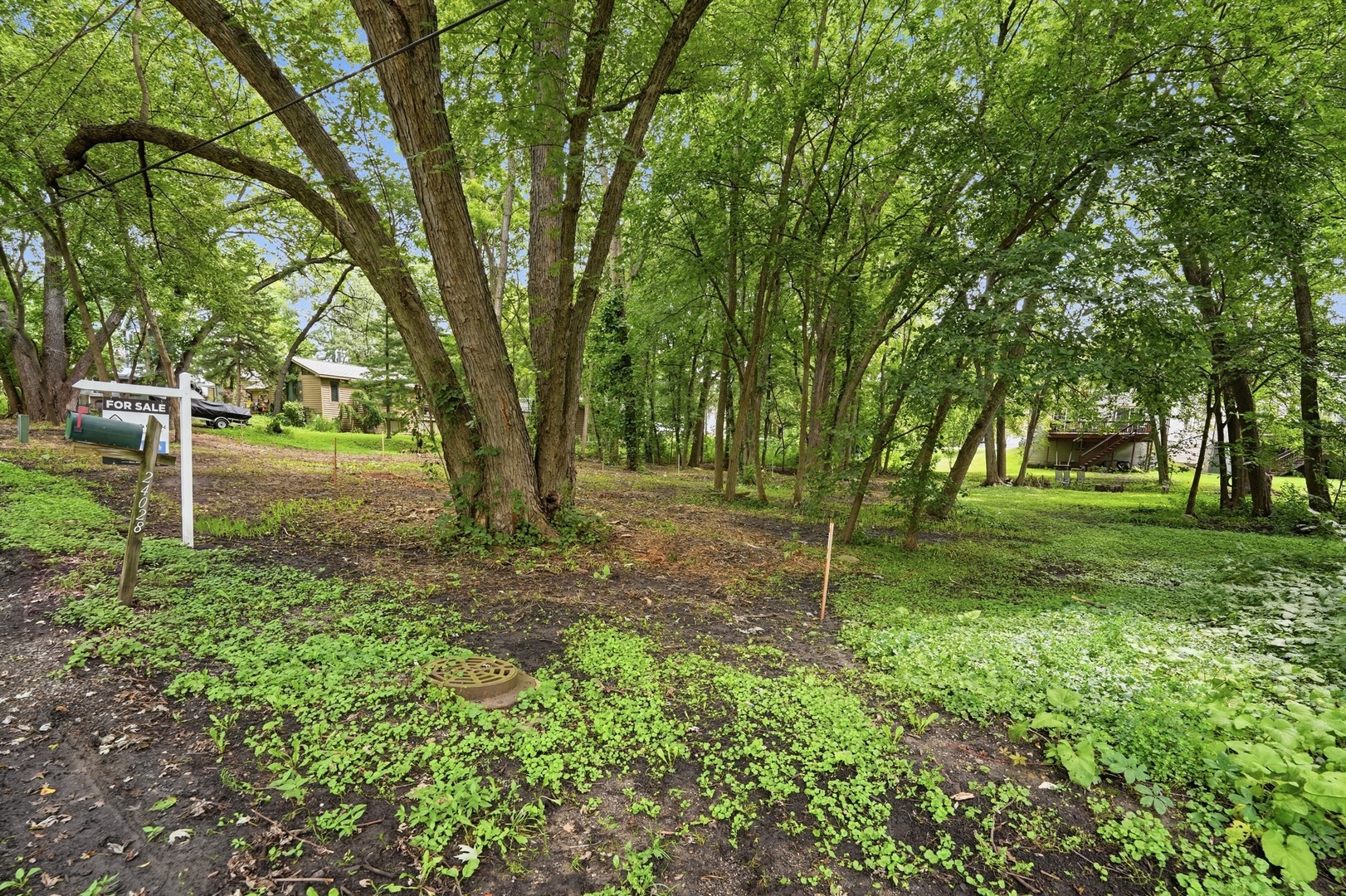 24005 N Valley Road Property Photo 8
