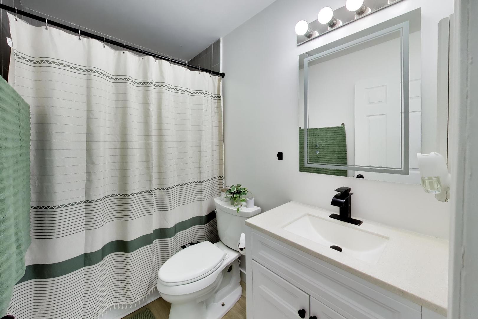 5308 Cinema E Drive Property Photo 14