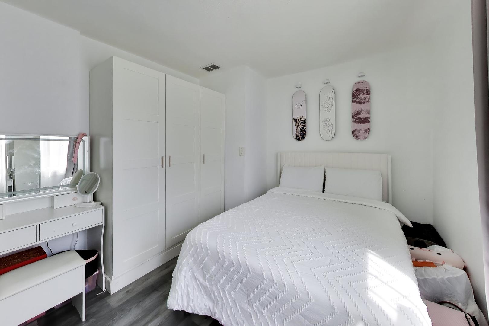 5308 Cinema E Drive Property Photo 18