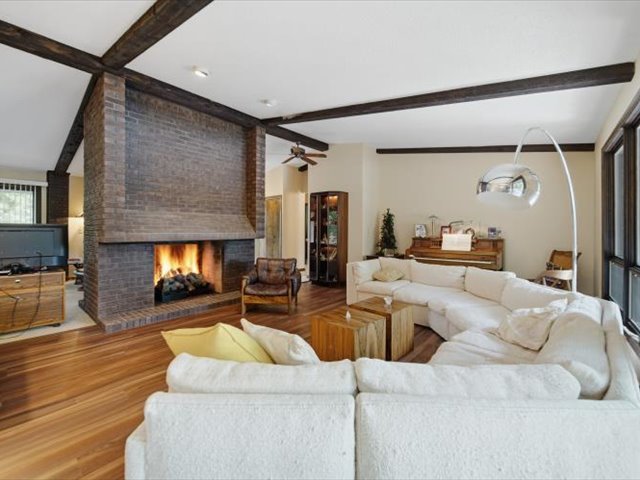 1024 Eustace Property Photo 10