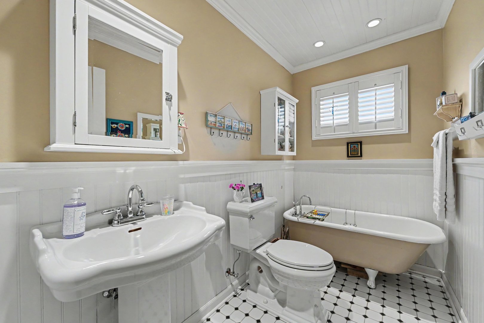 17156 Walter Street Property Photo 16