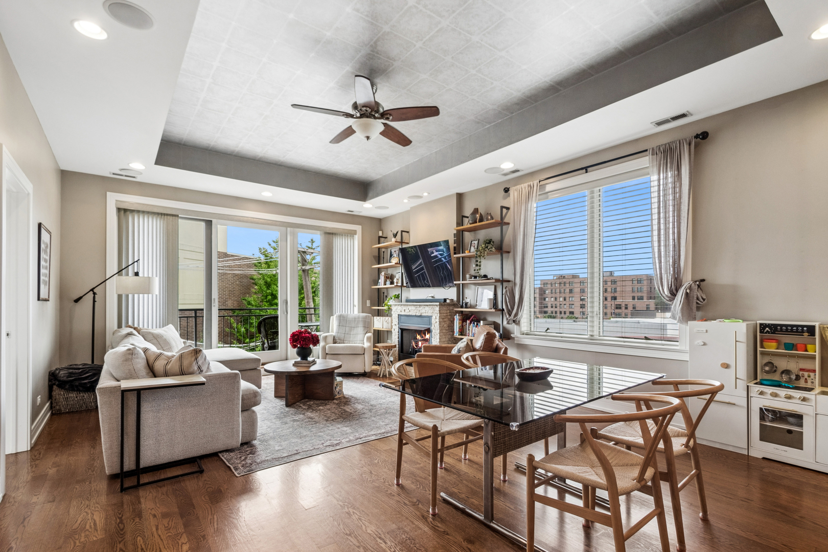 1937 W Diversey Parkway 3d Property Photo 8