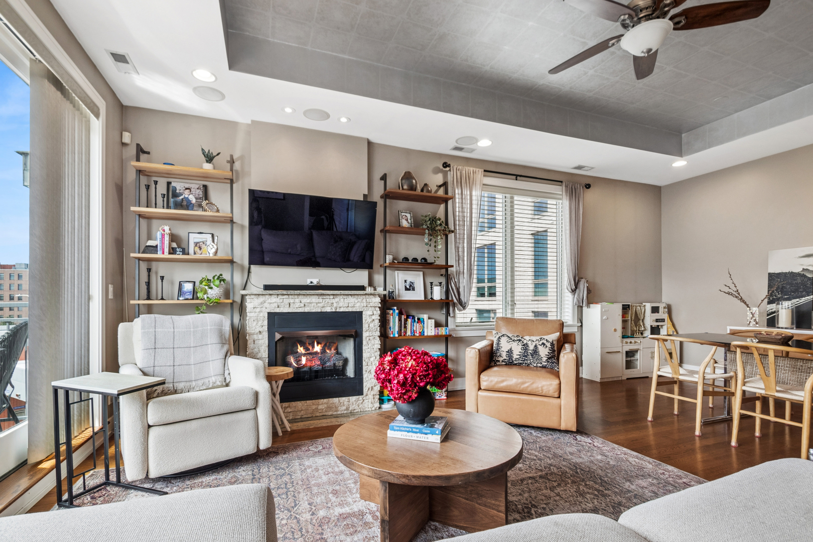 1937 W Diversey Parkway 3d Property Photo 12