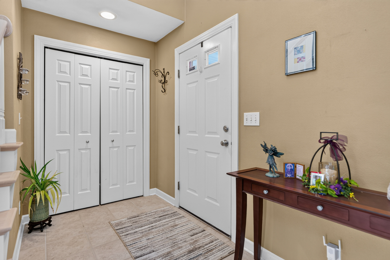 11086 Prairie Wind Place Property Photo 3