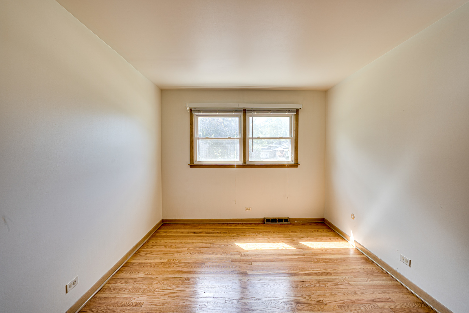 1015 Wilson Avenue Property Photo 8
